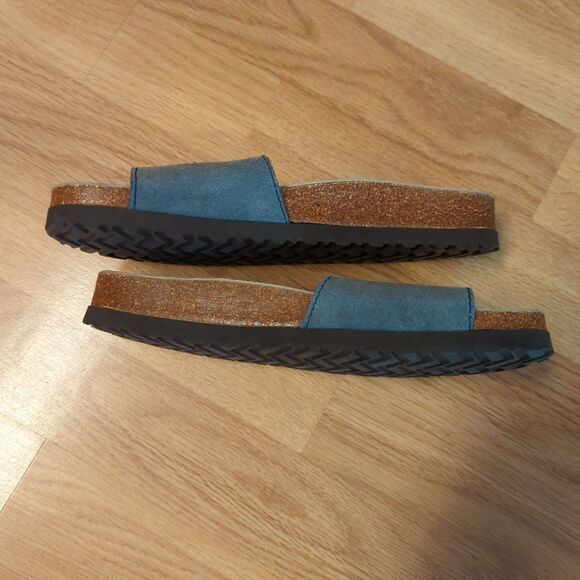 L.L. Bean Slides Sandals Women 6.5 Blue Leather Open Toe Buckle Cork - Picture 3 of 6